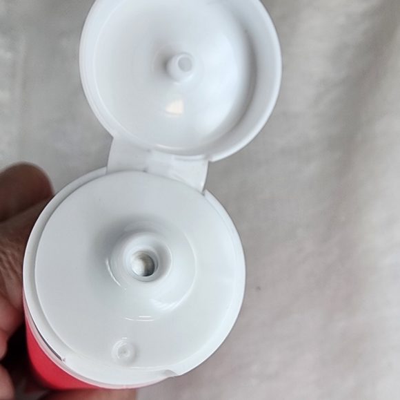 Marc Anthony Grow Long Leave-In Conditioner - Picture 3 of 3